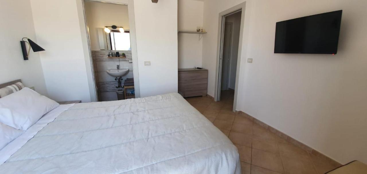 B&B Villa Orchidea Olbia Exterior photo